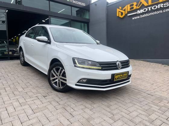 VOLKSWAGEN JETTA 1.4 16V TSI COMFORTLINE GASOLINA 4P TIPTRONIC VOLKSWAGEN JETTA 1.4 16V TSI COMFORTLINE GASOLINA 4P TIPTRONIC